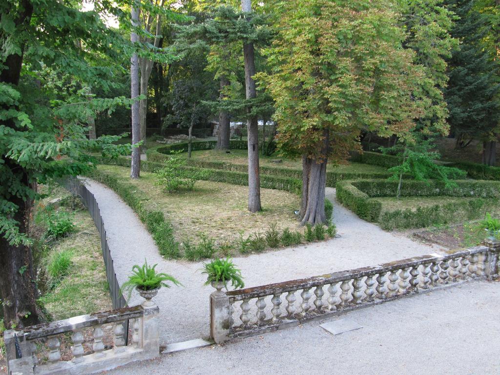 Domaine De Saint Charles 호텔 Les Plans 외부 사진